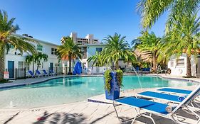 Siesta Key Beach Resort And Suites